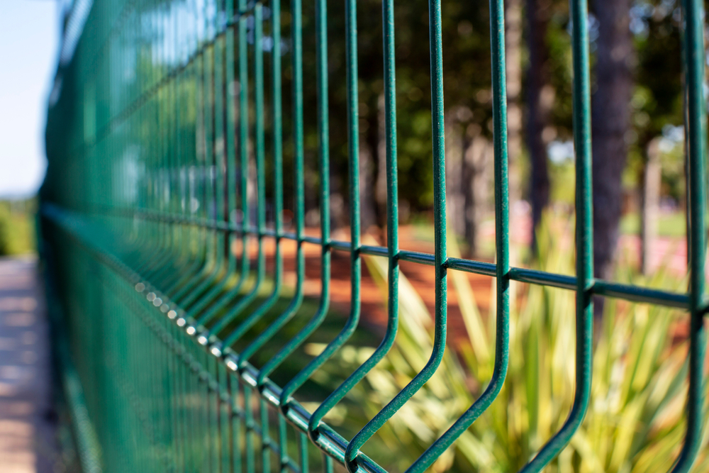 Estetické plotové systémy na zaistenie bezpečnosti vášho rodinného domu