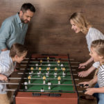 Užite si voľné chvíle so stolným futbalom. Zabaví chlapcov i dievčatá.